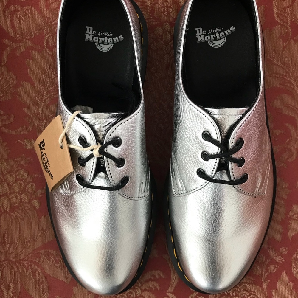 Dr. Martens Women’s 1461